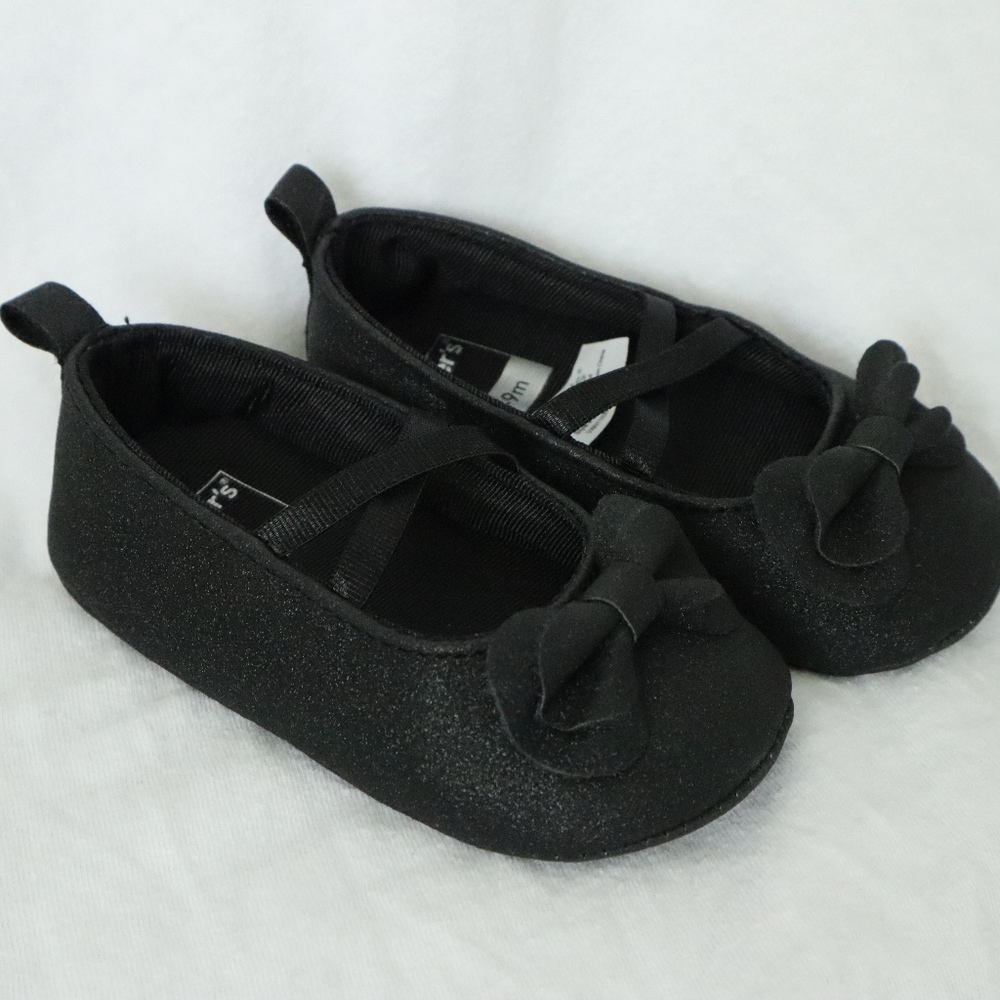 CARTERS BLACK DRESS SHOES 6-9 MONTH